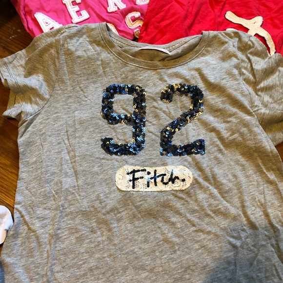Aeropostale and A&F t-shirt bundle! ♡ - Picture 4 of 8